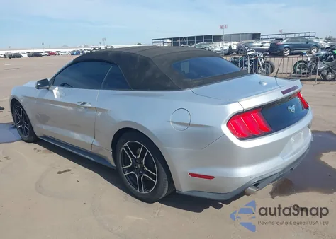 2018 Ford Mustang Ecoboost Premium z USA, uszkodzony, nr VIN 1FATP8UH6J5110357